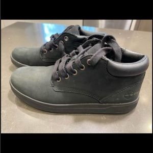 Timberland boots. Size 5 youth (37,5 EU)
